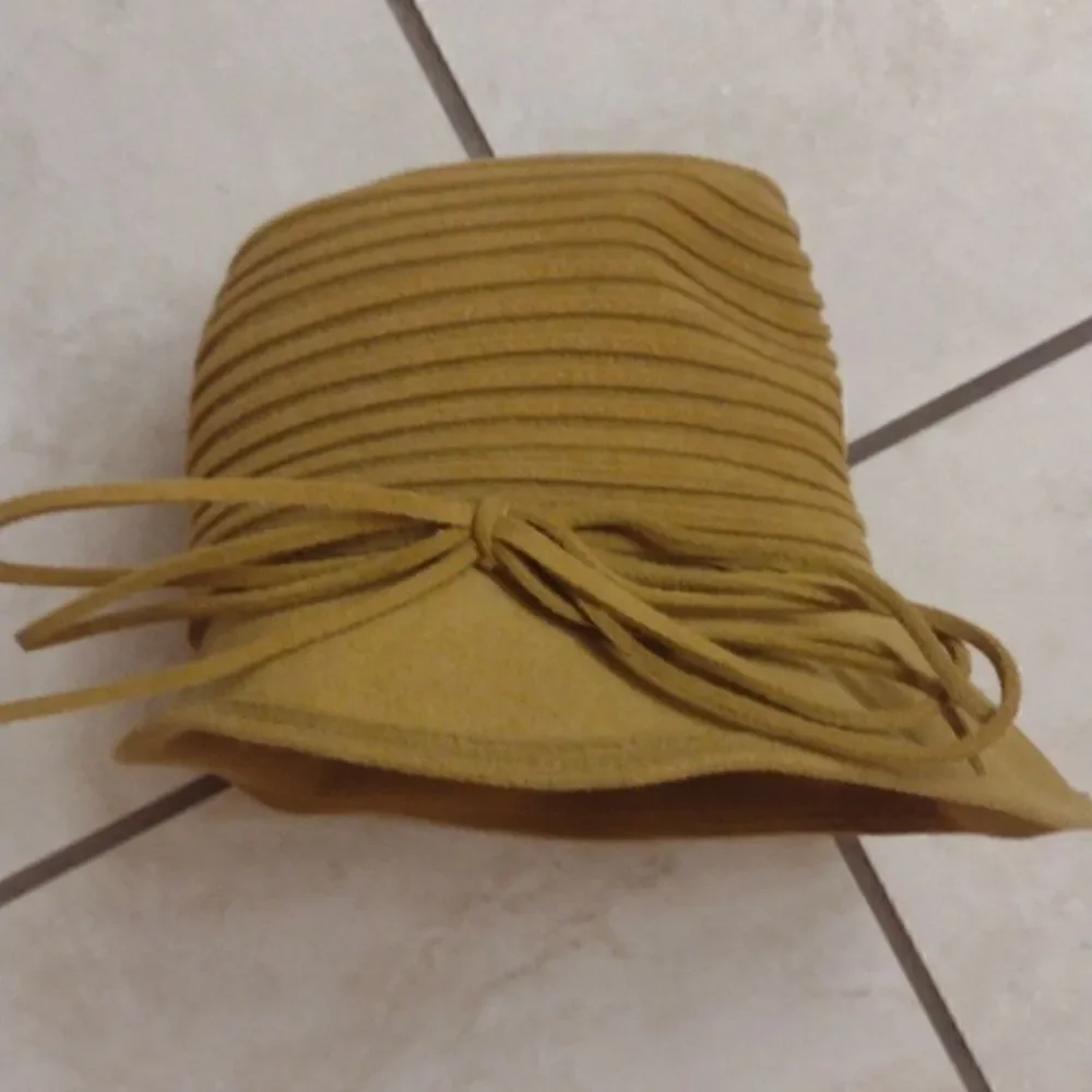 Vintage style bucket hat Fine Velour mustard yellow 20s 30s